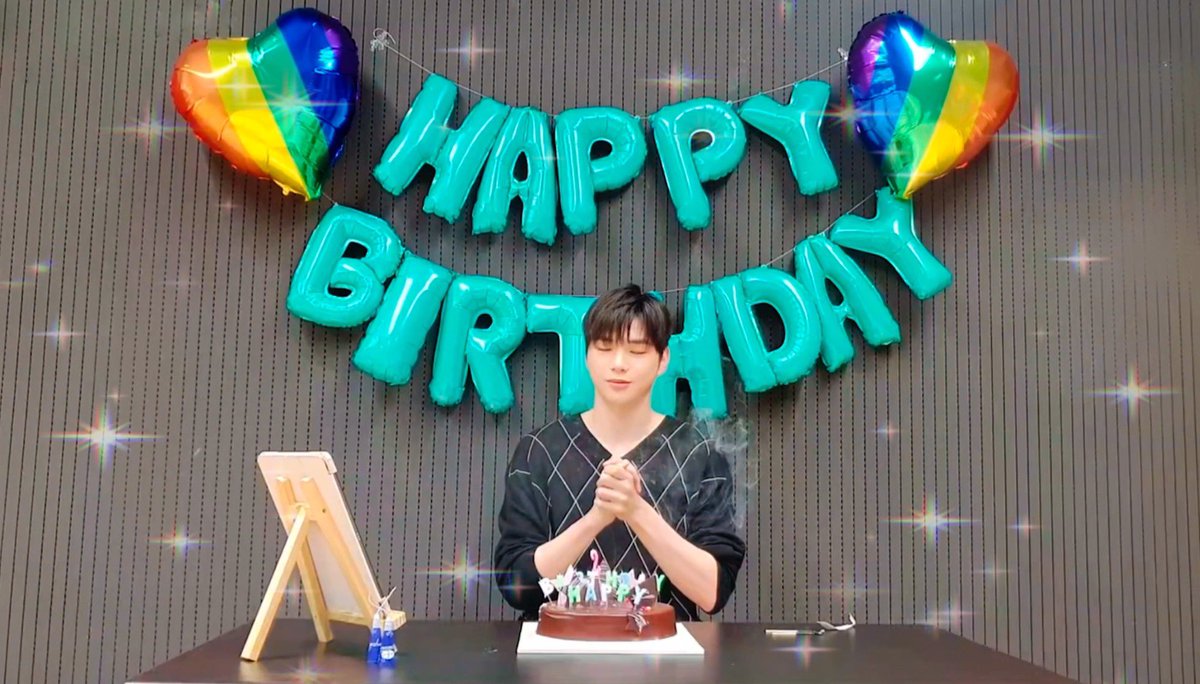 DANIEL DANITY
지금처럼 앞으로도
오래오래 우리끼리 
천년만년 건강하게 
행복하게 해주세요

#Happy_DANITY_2nd_Anniversary
#다니티 #DANITY
#강다니엘 #KANGDANIEL