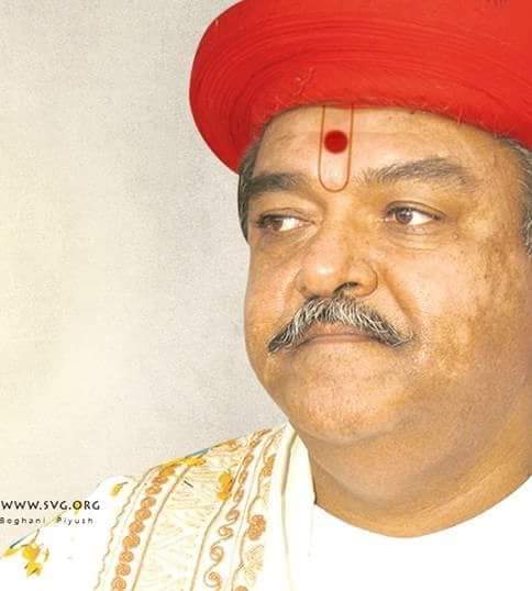 KumarPaghadal's tweet photo. *આપણા હિતની મોક્ષની વાત દુઃખ લગાડીને પણ કહી ત્યાગી ગૃહી એવા પોતાના આશ્રિત સૌનો મોક્ષમાર્ગ નિષ્કંટક રાખનાર સમર્થ ગુરૂ પ.પુ.ધ.ધુ. ૧૦૦૮ આચાર્ય શ્રી અજેન્દ્રપ્રસાદજી મહારાજના આજના પ્રાગટ્યદિને તેમના પાવન ચરણોમાં કોટી કોટી દંડવત પ્રણામ સહ જય શ્રી સ્વામિનારાયણ....🎊🎉🎂🙏🚩🚩🚩* https://t.co/cIgbF7f1A8