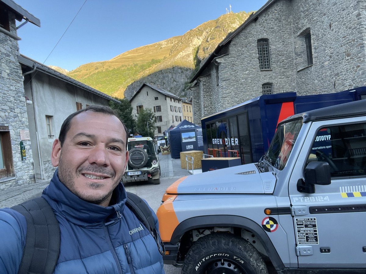 1reslignes's tweet photo. Dernier jour de la foire du tout terrain #4x4 de @valloire toujours sous le soleil 
#event #sport #travel #1reslignes #premiereslignesconseil https://t.co/l59h7o9OM0