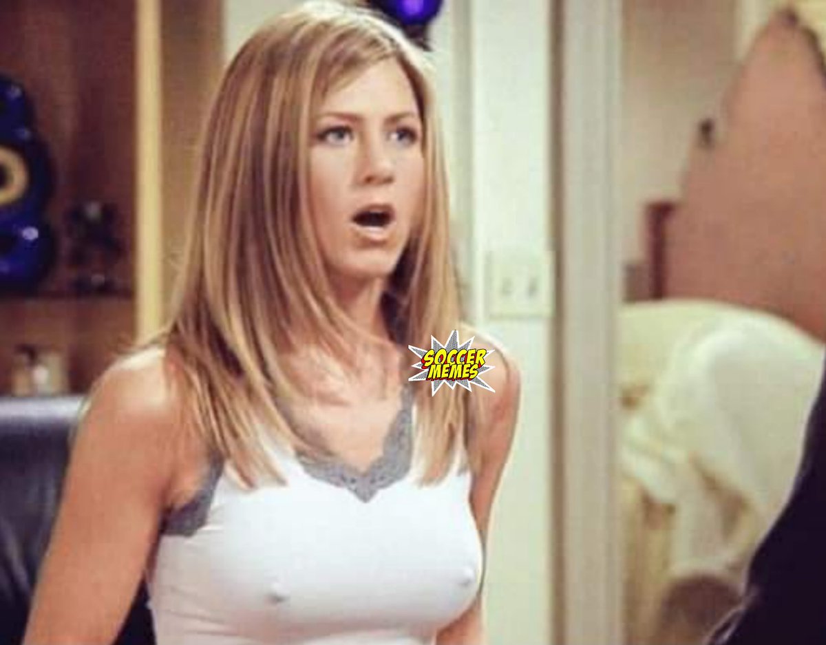 SoccerMemes: Jennifer Aniston has more points than Arsenal. 