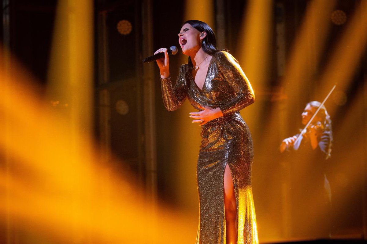 leurovisiu's tweet photo. 🇳🇴🔴 La NRK ja ha fet públiques les dates en què se celebrarà el Melodi Grand Prix, on s’escollirà el representant del país a Eurovisió 2022.

▶️SF1: 15 de gener
▶️SF2: 22 de gener
▶️SF3: 29 de gener
▶️SF4: 5 de febrer
▶️SF5: 12 de febrer
▶️Final: 19 de febrer https://t.co/o0Ls0rSn4R