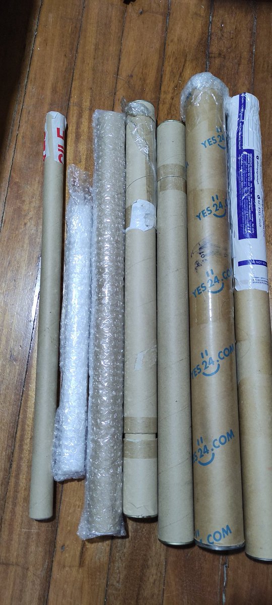 antipatz's tweet photo. Doing a bit of housekeeping. I already gave away 3 poster tubes worth of posters but now I gathered more, and most recent ones I have not really opened. ๐
#RandomShizz https://t.co/WYRvlfHHyL