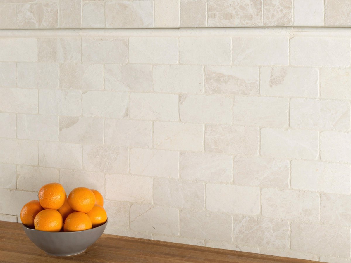 Here is a perfect example for your #kitchen decoration and #backsplash from our collection. Featured Product: Botticino #marble #tiles in tumbled finishing. Please visit our website for whole collection.

#kitchentile  #backsplashtile #backsplashdesign #backsplashideas