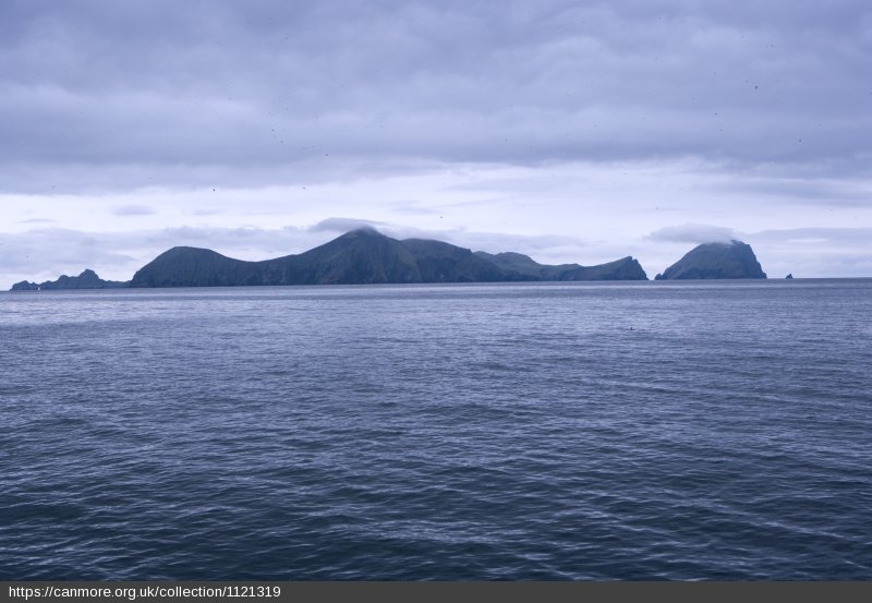 HistEnvScot's tweet photo. #OTD in 1930, 36 islanders from St Kilda were evacuated to the mainland on a ship called the 'Harebell'.

According to tradition, a small amount of oats and an open Bible was left in each house. 

Video footage of the evacuation is available on @Scranlife: https://t.co/bnNVg4HYbl https://t.co/37BsDjPE8a