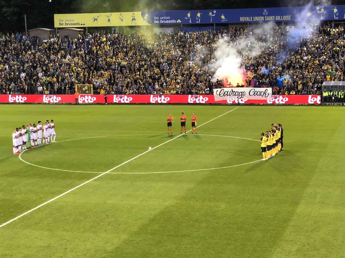 SebFerrante's tweet image. Près de 7000 fans au Marien samedi soir dont 4000 abonnés 🔥

Un record d’affluence sur ces dernières années 👏🎗

#unionsaintgilloise #unionsg #fans #supporters #parcduden #marien #standarddeliege