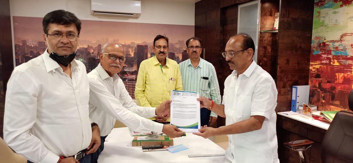 curesmaindia's tweet photo. Our sincere gratitude to @mlcbajoria  Sir for meeting with @NileshS30146997 .We are waiting for lifesaving treatments #Risdiplam #ZolgenSMA #Spinraza . Sir, @rajeshtope11 @uddhavthackeray , @curesmaindia patients are dying, please help us win #BattleAgainstSMA ! @DrFauziaKhanNCP https://t.co/UvnQzUfPJg