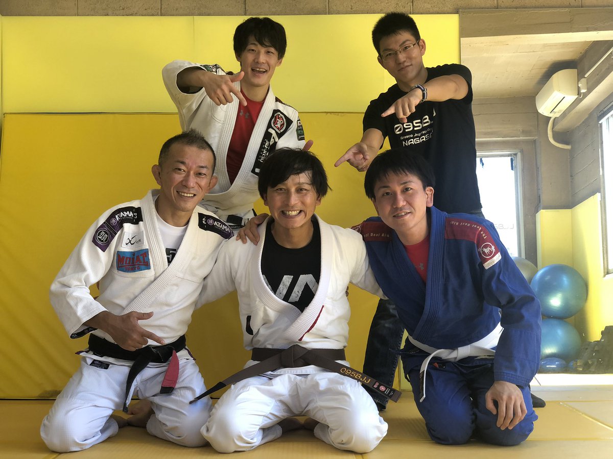 095bjj's tweet photo. Koike-san brown belt promotion.
小池さん茶帯昇格！おめでとうございます！

095BJJ 長崎柔術
長崎市出島町15-15 東洋ビル2階
https://t.co/q3pUpZgDiO
#beltpromotion #brownbelt #帯昇格式 #goodvibesonly https://t.co/EUF7xPTFjP