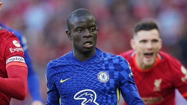 FrankKhalidUK's tweet photo. Chelsea boss Thomas Tuchel has confirmed midfielder N'Golo Kante aggravated an existing ankle injury in Saturday's 1-1 Premier League draw with Liverpool. https://t.co/dCOY9I8sFR