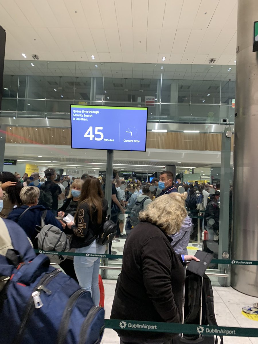 diggerdolan's tweet photo. @DublinAirport Disgraceful service form DAA this morning. Due to the mass of people left quing in the departure hall there’s was no chance of social distancing and Blatant flaunting of covid regulations. https://t.co/GQqFgOOVbM