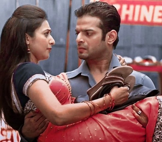 Onil79294932's tweet photo. #SaveYehHaiMohabbateinAntv https://t.co/5Qr6FNevof