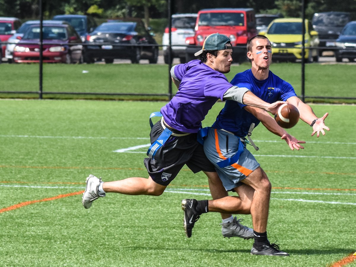 Colin_J_McMahon's tweet photo. Cheering on Hamilton House in the @UMichMedAdmiss MHome Olympics today.  Turn that 3peat into a 4peat and dominate that day. Throwback to my first year helping Hamilton clinch a narrow victory over Sanford House in flag football w/ @bpclearyMD. No contest @majdmokbel. https://t.co/77rFsohQQW