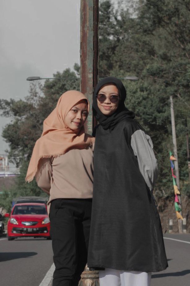 sama dia terus, sama kamu nya kapan?