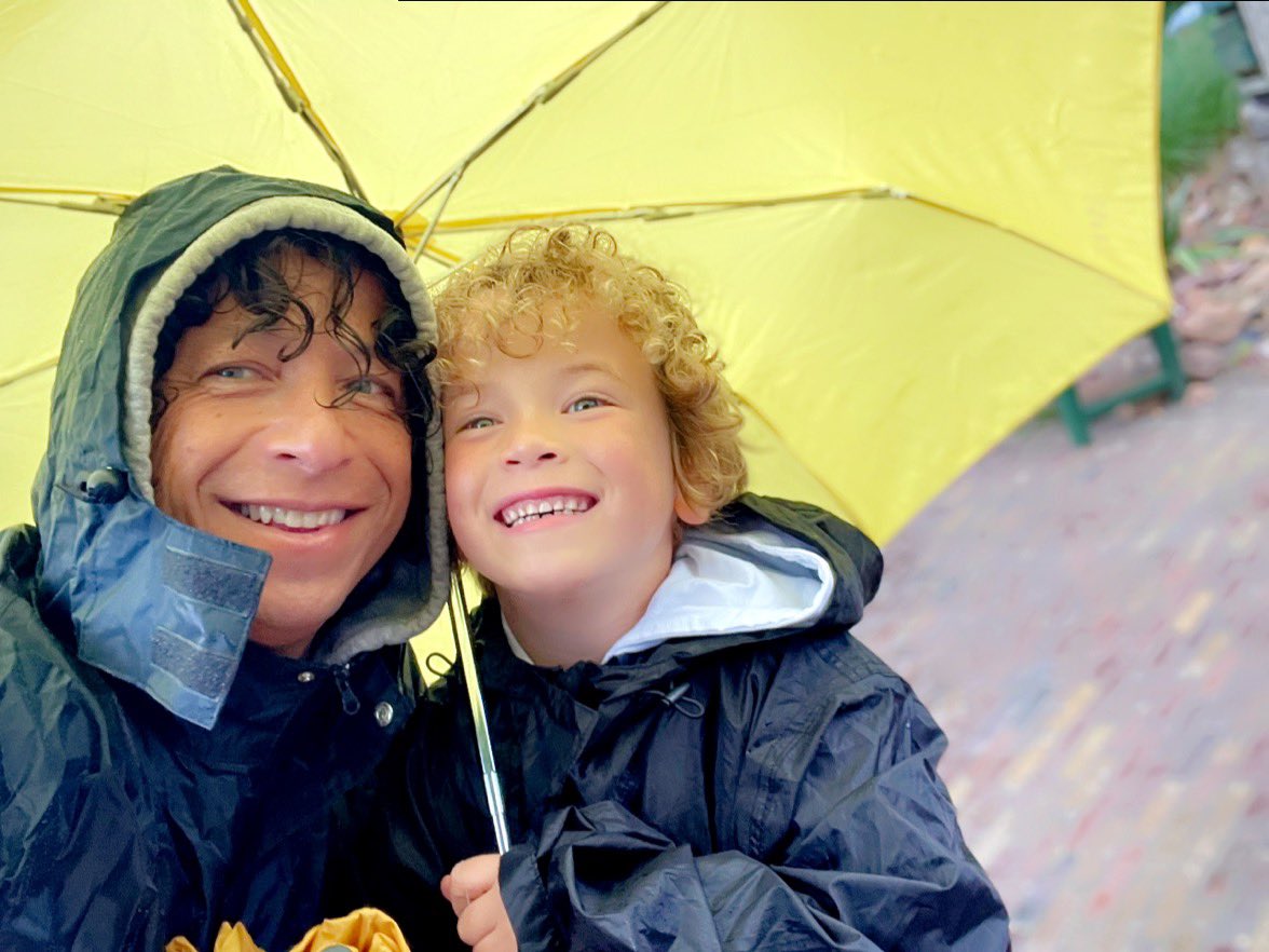 Ook met een beetje regen super gezellig 🥰 🌧 <a href="/Efteling/">Efteling</a>