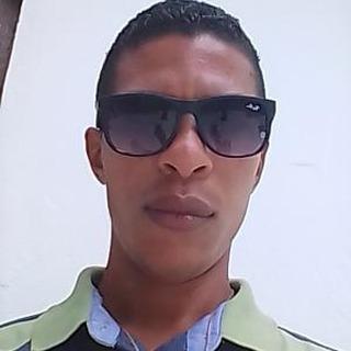 GonzalesLucivan's tweet photo. Olha aí o gatão https://t.co/Biv85UYwL6