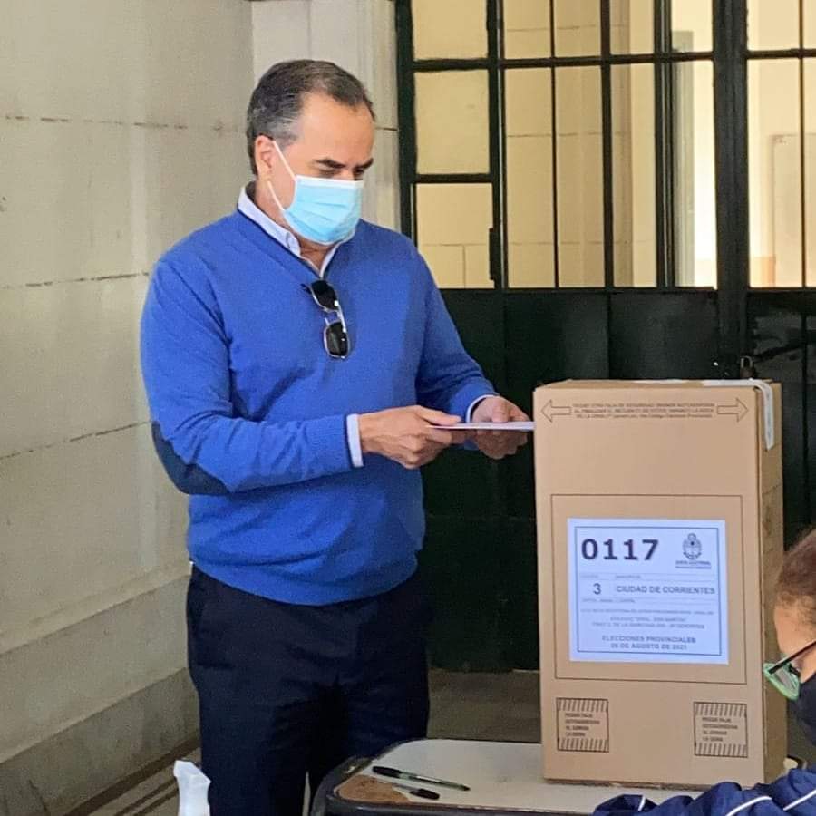 📩 Cumpliendo con mi deber cívico y con la emoción de poder volver a las urnas en éste momento tan difícil para todos, ya voté. 

    Que éste domingo sea una jornada de auténtica Democracia y los correntinos sepamos aprovecharla.