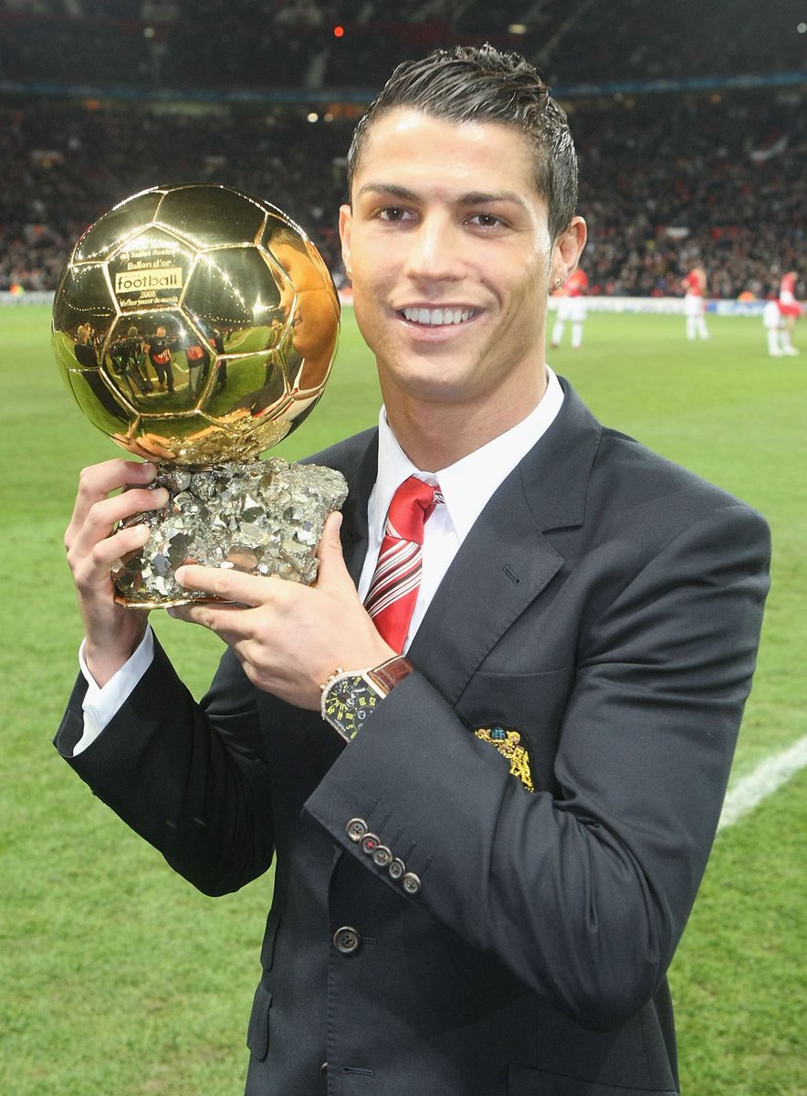 decima13ldc's tweet photo. Cristiano a eu son premier ballon d or à United je veux qu il ait son dernier à la maison à Manchester.#CristianoRonaldo #ManchesterUnited https://t.co/fHHuqWrptG