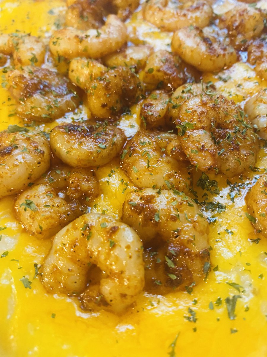 liquidlenspod's tweet photo. Allow your guests the opportunity to wake up to breakfast with “PoeticChefCam” 
Call Chef Cam today @ 762.223.9682 or click 
📧 PoeticChefCam@gmail.com
#cookingclasses #cateredevents #personalchef #weddingmorning #wedding #PoeticChefCam👨🏽‍🍳 https://t.co/853rax5Q1v