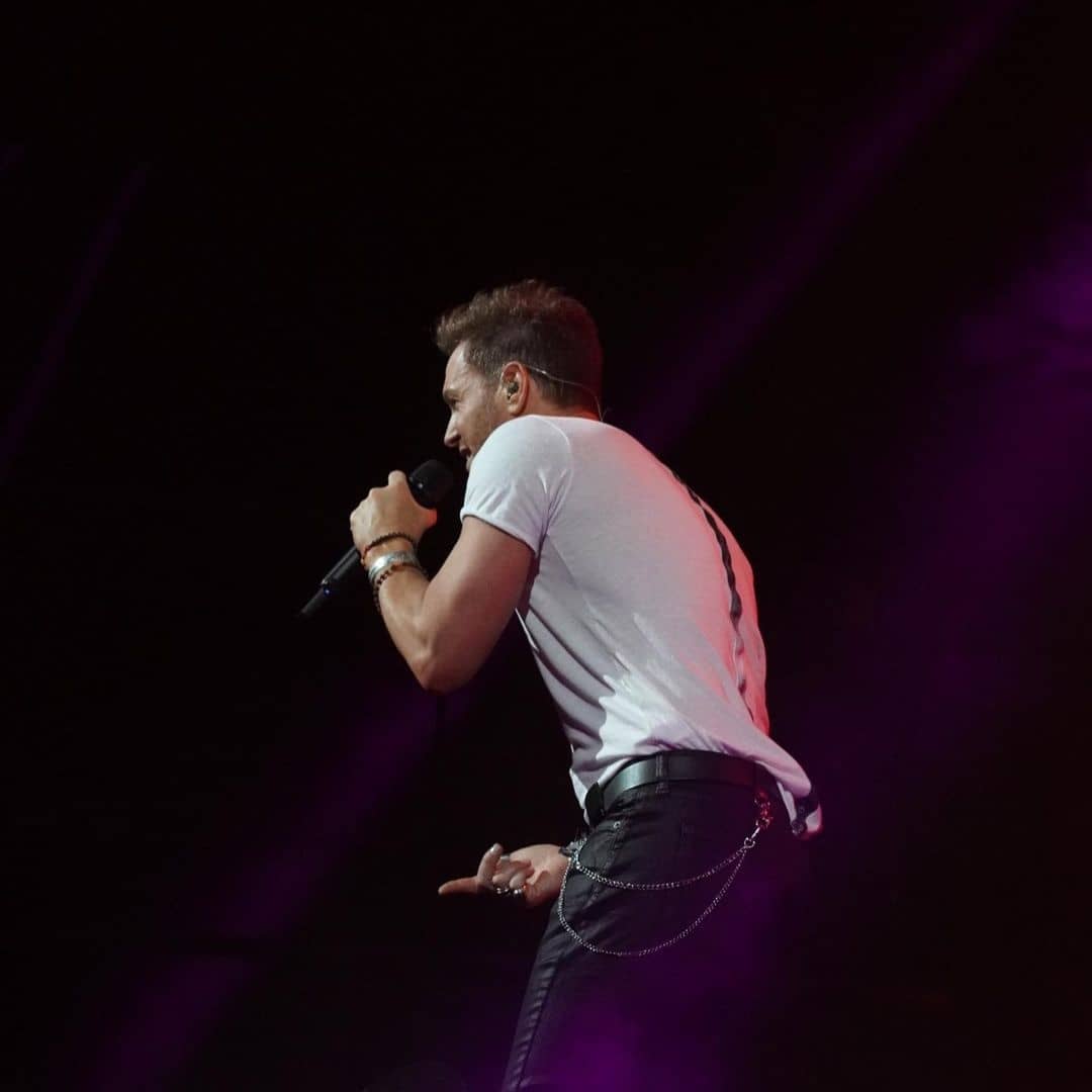 Supernovaprod's tweet photo. 💥 Noche inolvidable con @axeloficial en el @movistararenaar ‼️ https://t.co/p8NYSm76Yh