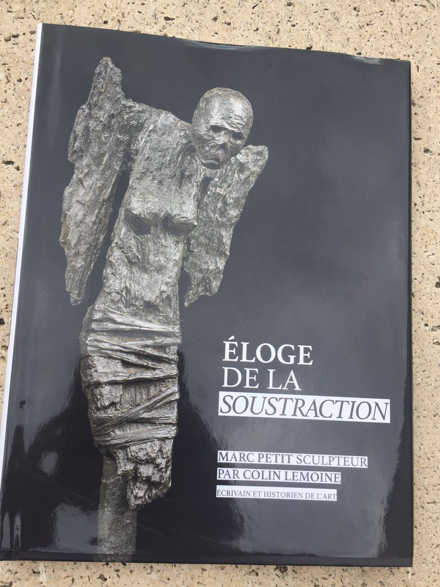 arcenbarrois's tweet image. Deux beaux ouvrages sur le sculpteur Marc PETIT à la librairie de l’@abbayeAuberive: 
— Oxy-more, textes de C.Noorbergen, critique d’art &amp;amp; @FOllandini, préface de Clément Rosset;
— Éloge de la #soustraction, par Colin Lemoine, historien d’art, critique d’art et écrivain.