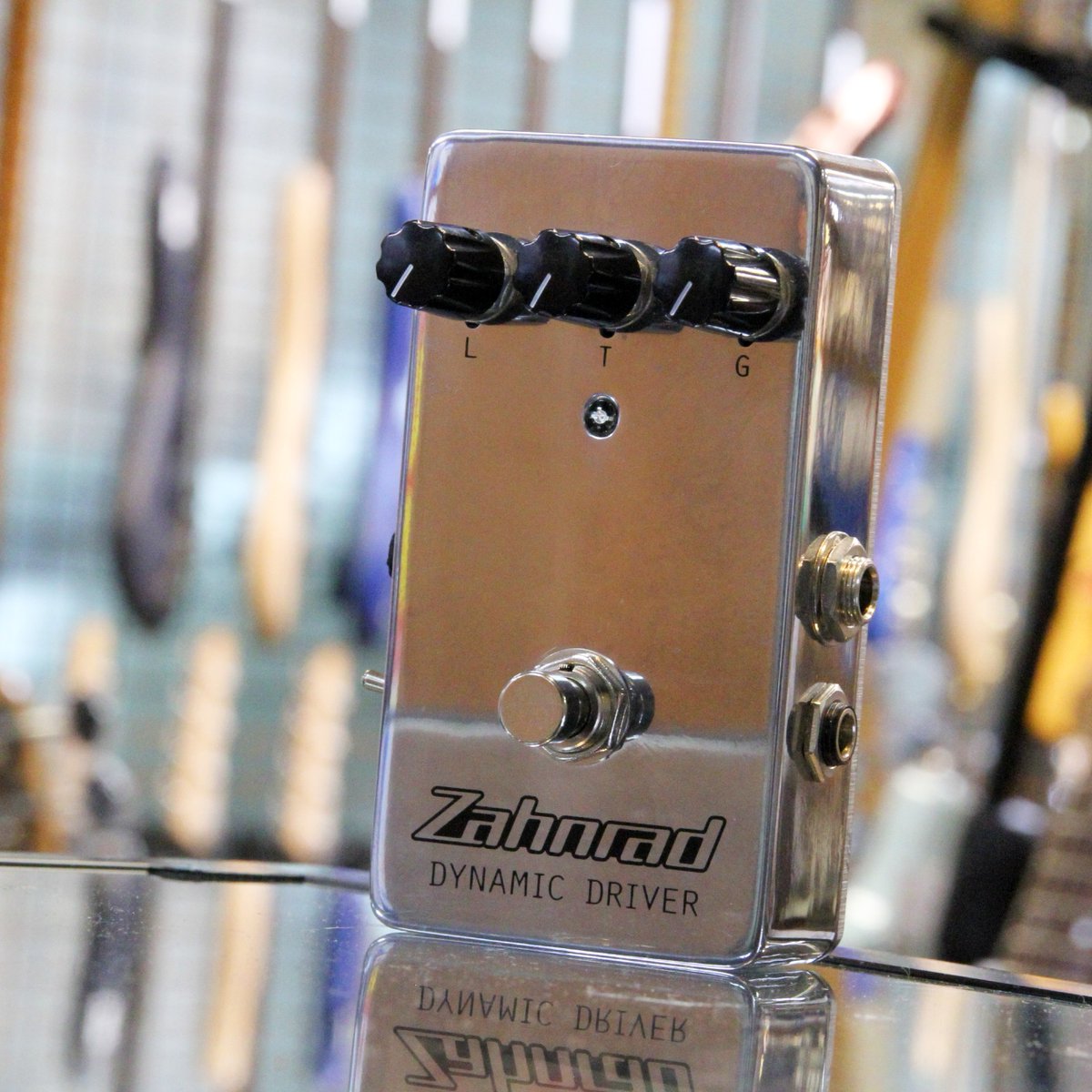 Yamano_Rockinn's tweet photo. 【#3Fエフェクターコーナー 中古入荷速報⚡️】
#nature_sound のDNAを受け継いだ、国産ペダルブランド #Zahnrad のTS系OD‼️
Zahnrad Dynamic Driver ZDD入荷です😁https://t.co/mmnkKyCWX7
ユーザーを選ばない素直さ、扱いやすさがオススメポイント🎶
#Effector
#エフェクター https://t.co/53NcdJHfTc
