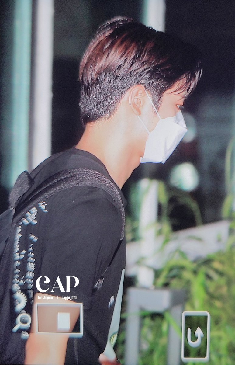 210829 더보이즈 주연 Preview

막방까지 고생 많았다
덕분에 행복했어🥰
#주연 #더보이즈 #JUYEON #THEBOYZ #이주연