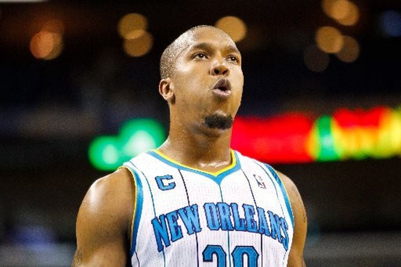 Happy 41st Birthday To Former 2× NBA Champion and 2× NBA All-Star David West . 