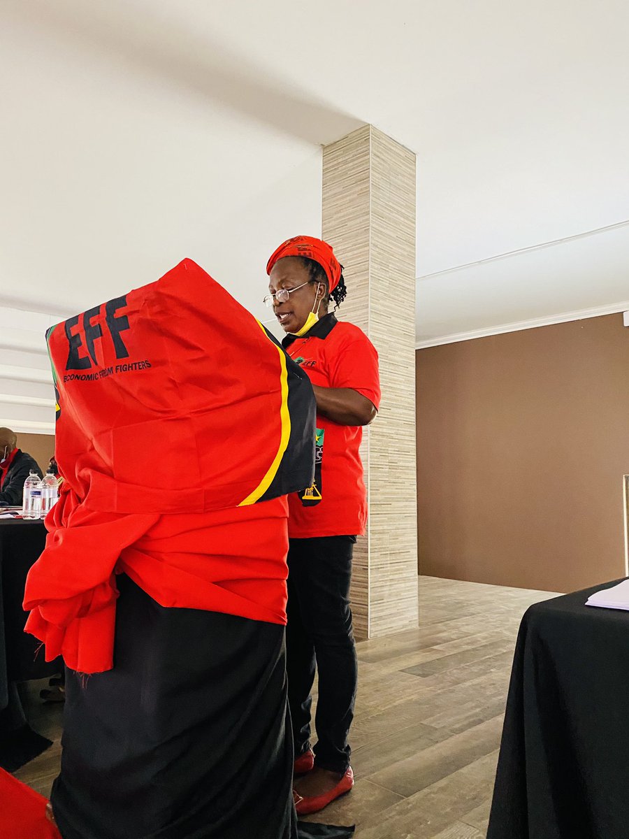 isaac_hlungwana's tweet photo. The @EFFSouthAfrica in Mopani is holding its 3rd Regional People’s Assembly today in Giyani #EFFRPAs https://t.co/K7kUGibIqA