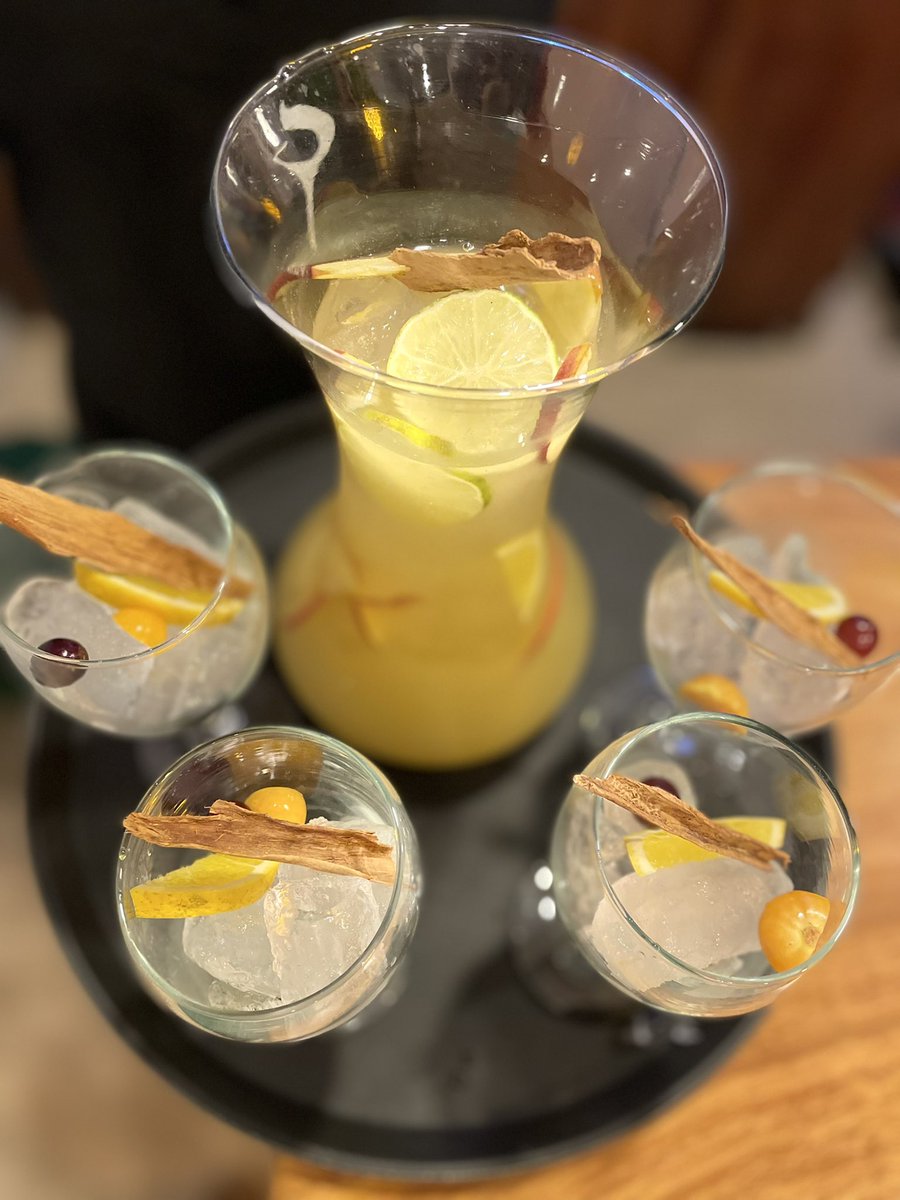 Joberagui's tweet photo. Qué tal si pasas y nos conoces ?
#cafeytapas #villacampestre #Barranquilla https://t.co/5gdNx5JXwb