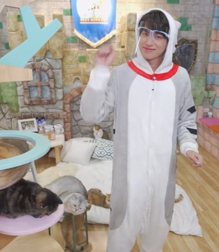 GulfKanawut Official tweet media