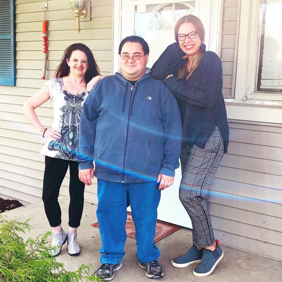 KitsieDuncan's tweet image. Last nights episode of @paranormalxroad was one of my favorites.  The thought of ‘Static Man’ was intimidating going in.  But evidence proved,  that spirit is just trying to communicate no matter what.  Thanks Evan for letting us bring you the messages from both Pappy and Edie.