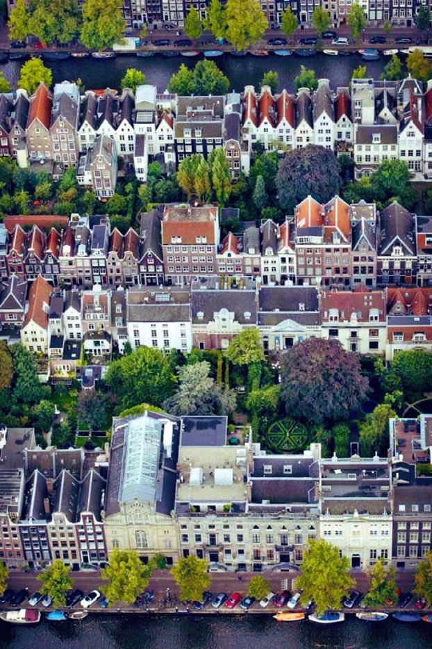 Ludo Campbell-Reid (@ludocreid) on Twitter photo Amsterdam has more trees than inhabitants.They are not just beautiful.
Trees can absorb 150 kg of CO2 per yr, increase urban biodiversity, cool the air, & play key role in preventing floods. We must urgently supercharge tree planting Australian growth areas. Pic <a href="/dirkjanjanssen/">Dirk Janssen</a> Amsterdam has more trees than inhabitants.They are not just beautiful.
Trees can absorb 150 kg of CO2 per yr, increase urban biodiversity, cool the air, & play key role in preventing floods. We must urgently supercharge tree planting Australian growth areas. Pic <a href="/dirkjanjanssen/">Dirk Janssen</a>