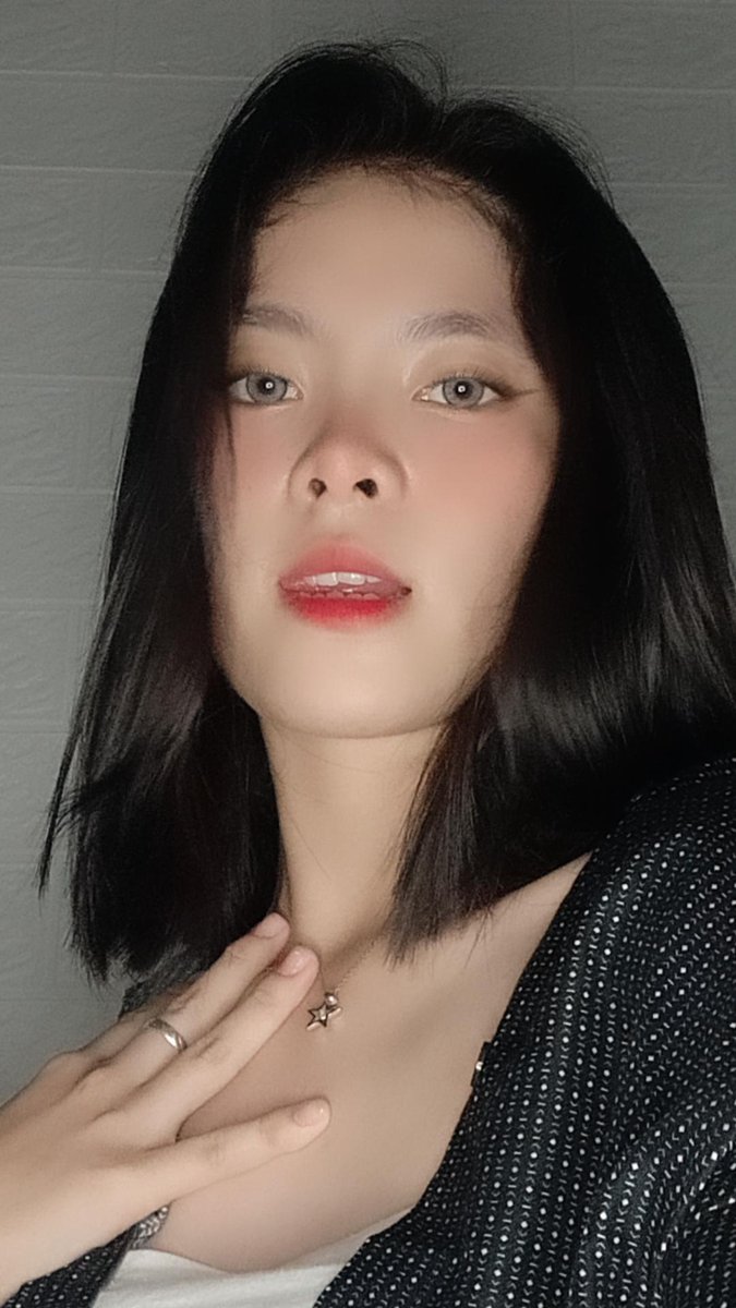 ixie08's tweet photo. 🦋🦋 https://t.co/3VDGzjxnRO