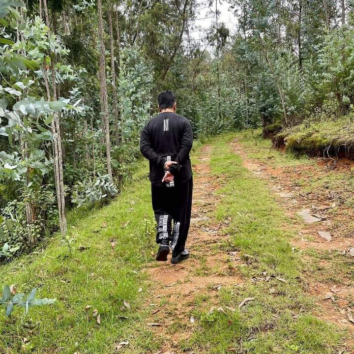 Ramhaasan7's tweet photo. Thalaivaaaa #KamalHaasan 🔥 pic of today #Vikram https://t.co/Z0HXVMyPXT