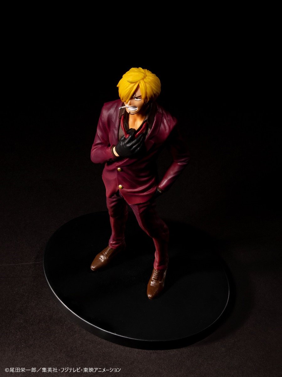 一番くじ海賊団 一番くじ ワンピース Vol 100 Anniversary 9 4より順次発売予定 C賞は サンジ 討ち入り フィギュア 上を見据えた立ち姿だけでこの力強さ 数々の歴戦を戦い抜いた猛者であるからこそ漂わせる空気感まで感じられる仕上がりです