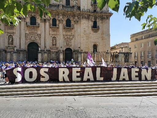 agarridogamez's tweet photo. #enjaendonderesisto #opinion #firmasinvitadas
Por @A_GarridoRuiz
EL REAL JAÉN SÍ TIENE QUIEN LE DEFIENDA...EN LA CALLE
https://t.co/Zp94hvAL2A https://t.co/DyUeJh3eCZ