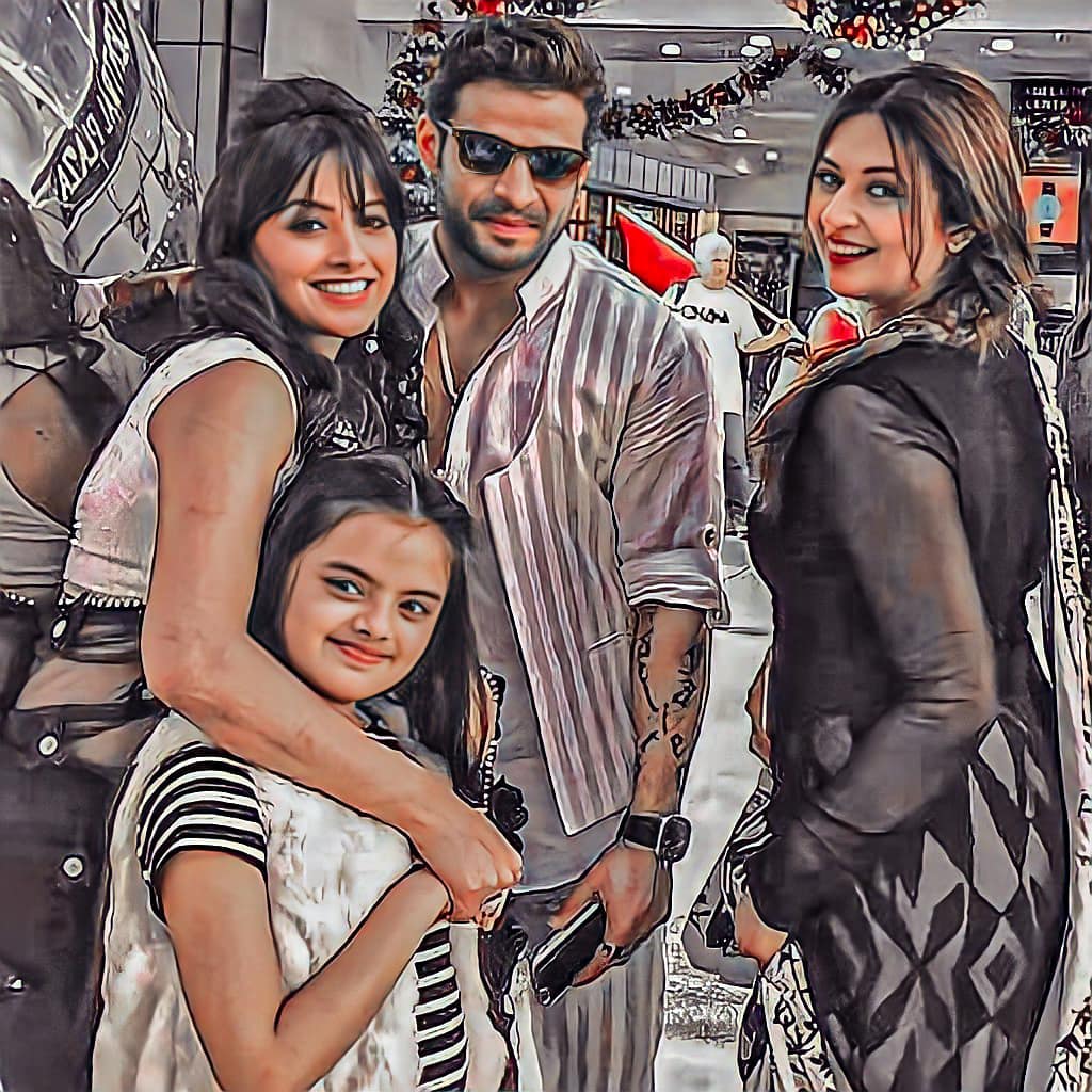 DwiSasta1's tweet photo. drama that never fails  #SaveYehHaiMohabbateinAntv https://t.co/VIlJlFwwnQ