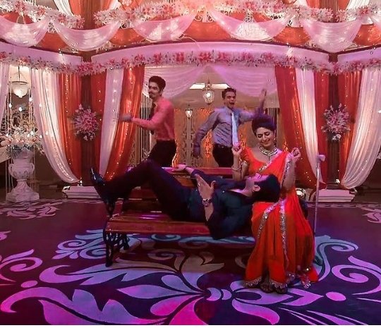 Onil79294932's tweet photo. Lucu banget merekaa tayangin lagi dongg #SaveYehHaiMohabbateinAntv https://t.co/vWrD237oVd