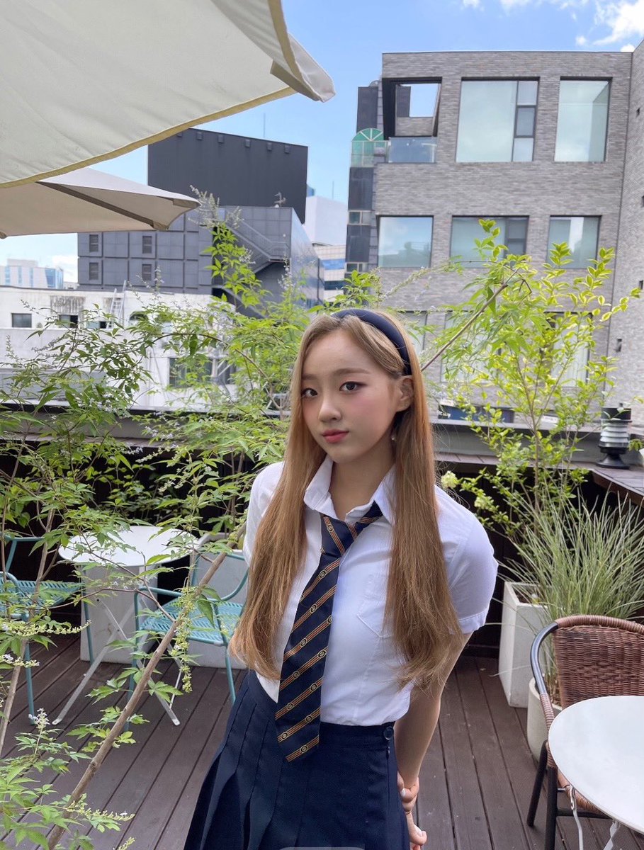 cignature_J9's tweet photo. 두근두근 첫 무대 🎤✨
너무 떨렸는데 여러분 덕분에 잘 마무리한 것 같아용 🤍🥺 더더 멋진 모습 기대해주세요💋 4&amp;☀️ 싸인팬

#시그니처 #cignature #클로이 #Chloe https://t.co/3mC294vMfz