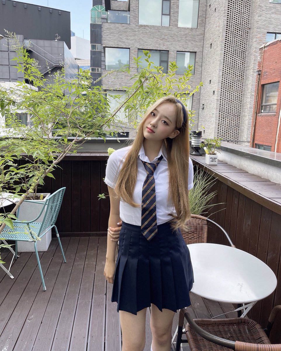 cignature_J9's tweet photo. 두근두근 첫 무대 🎤✨
너무 떨렸는데 여러분 덕분에 잘 마무리한 것 같아용 🤍🥺 더더 멋진 모습 기대해주세요💋 4&amp;☀️ 싸인팬

#시그니처 #cignature #클로이 #Chloe https://t.co/3mC294vMfz