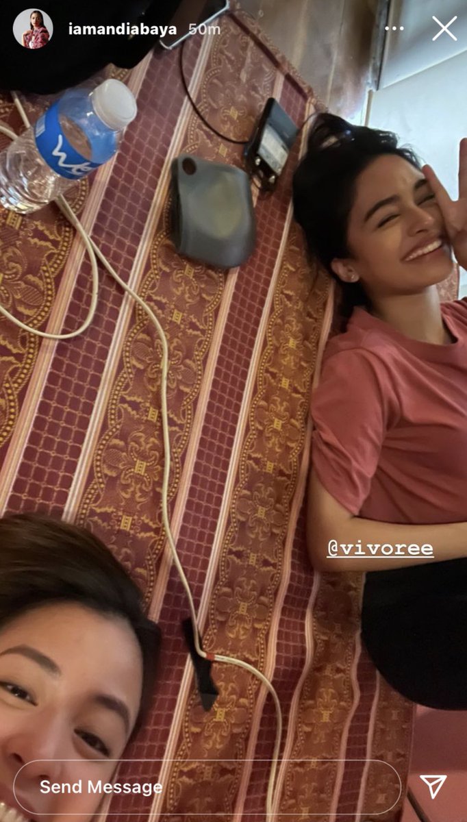 ofcsurvivoree's tweet photo. From @iamandiabaya’s IG story.

#Vivoree @vivoree https://t.co/Gb4Hg77zaC