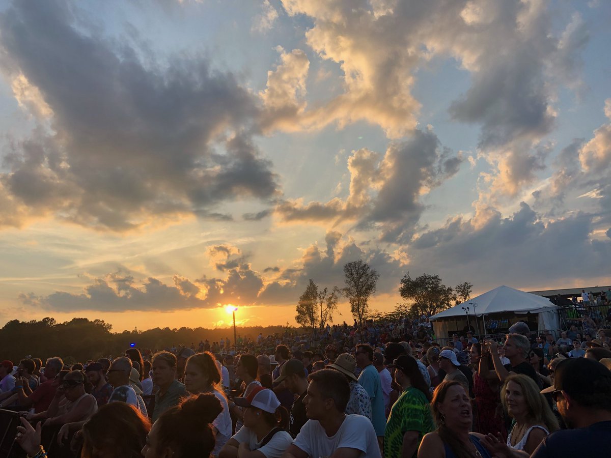 View from yesterday’s golden hour here at LOCKN’ Farm. Make sure you take time to stop and look around. 📸: Chelsey Agee