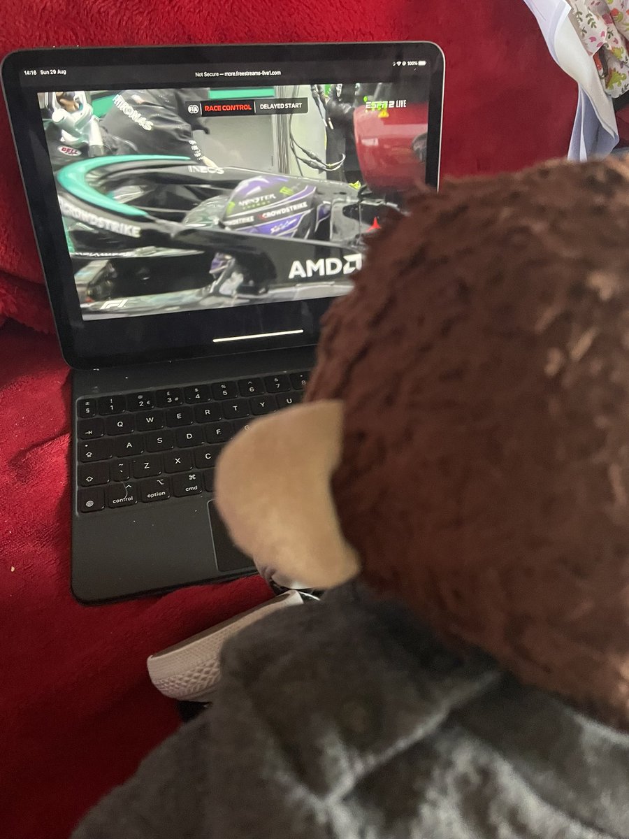 PhilipMarsh253's tweet photo. Watching the @F1 - not… it’s raining at #spafrancochamps   
#GoGeorgeGo https://t.co/jie1Xp4xXY