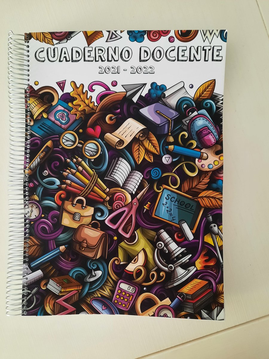 msierrabueno's tweet photo. @ivndelacruz Genial, me encanta, estoy deseando empezar, lo recomiendo totalmente. Como propuesta de mejora yo propongo añadir a la encuadernación unas tapas transparentes, pues evita manchas o cualquier incidente. ¡Enhorabuena Iván! https://t.co/uLHWJu9enA