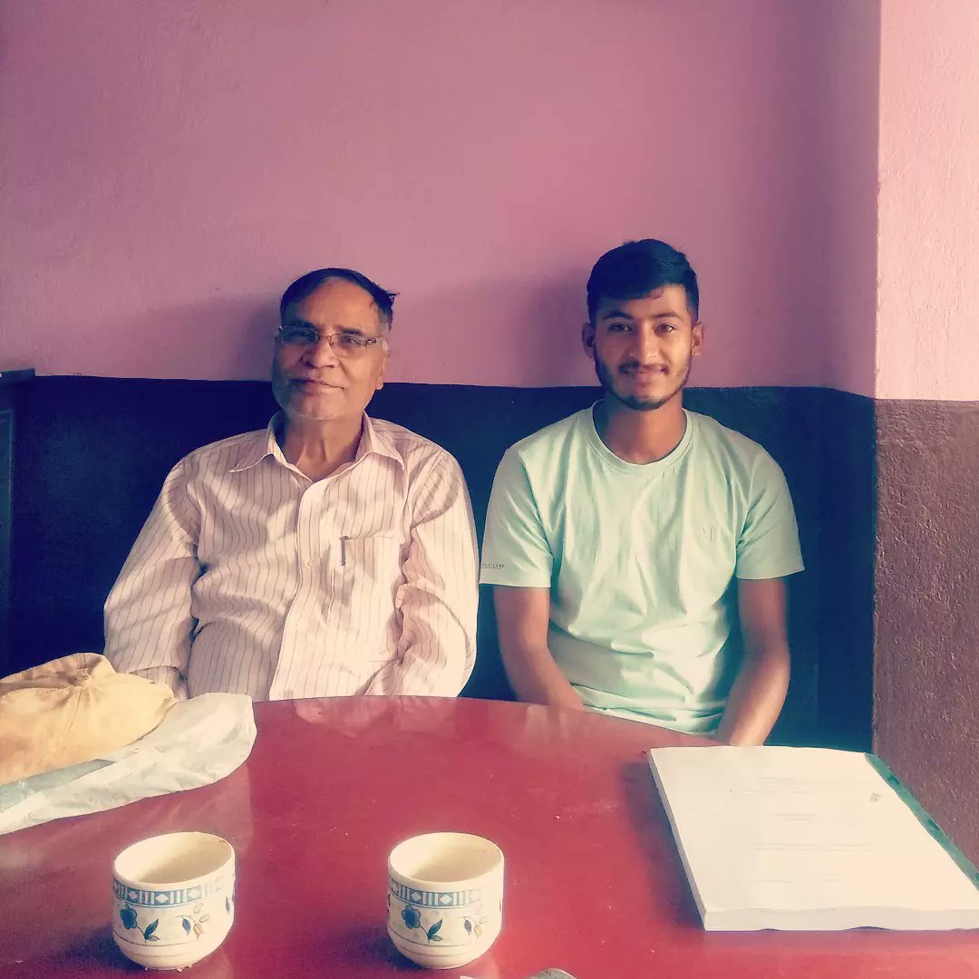 HSDhami9's tweet photo. Fruitful tea talk with honourable Prof. Dr. Bal Mukunda Bhandari sir at Kirtipur. ❤️❤️ https://t.co/gNDQRy6hSs