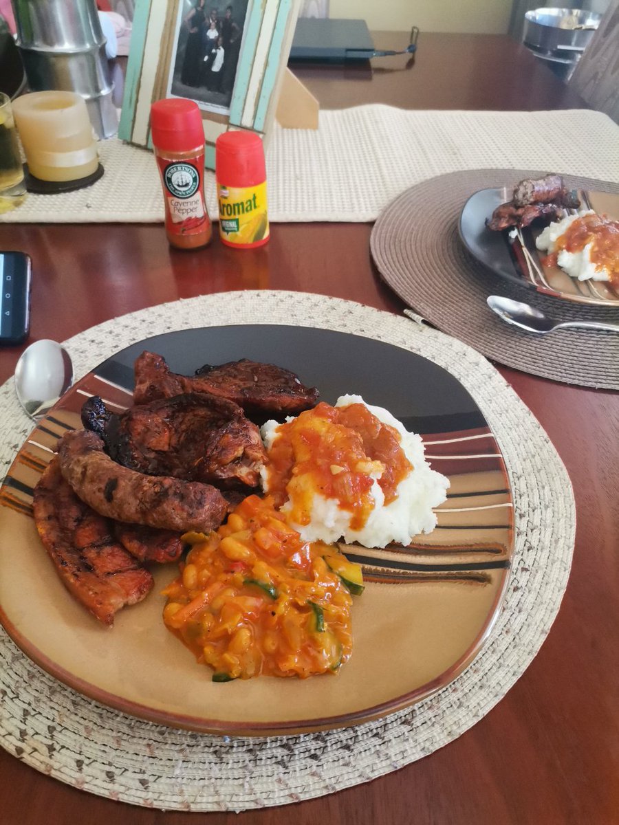 og_papi's tweet photo. #SoulfulSunday #SoulfulSunday #AudioChannel856 @PaulMtirara #SevenColoursSunday https://t.co/eD7KxjjQjH