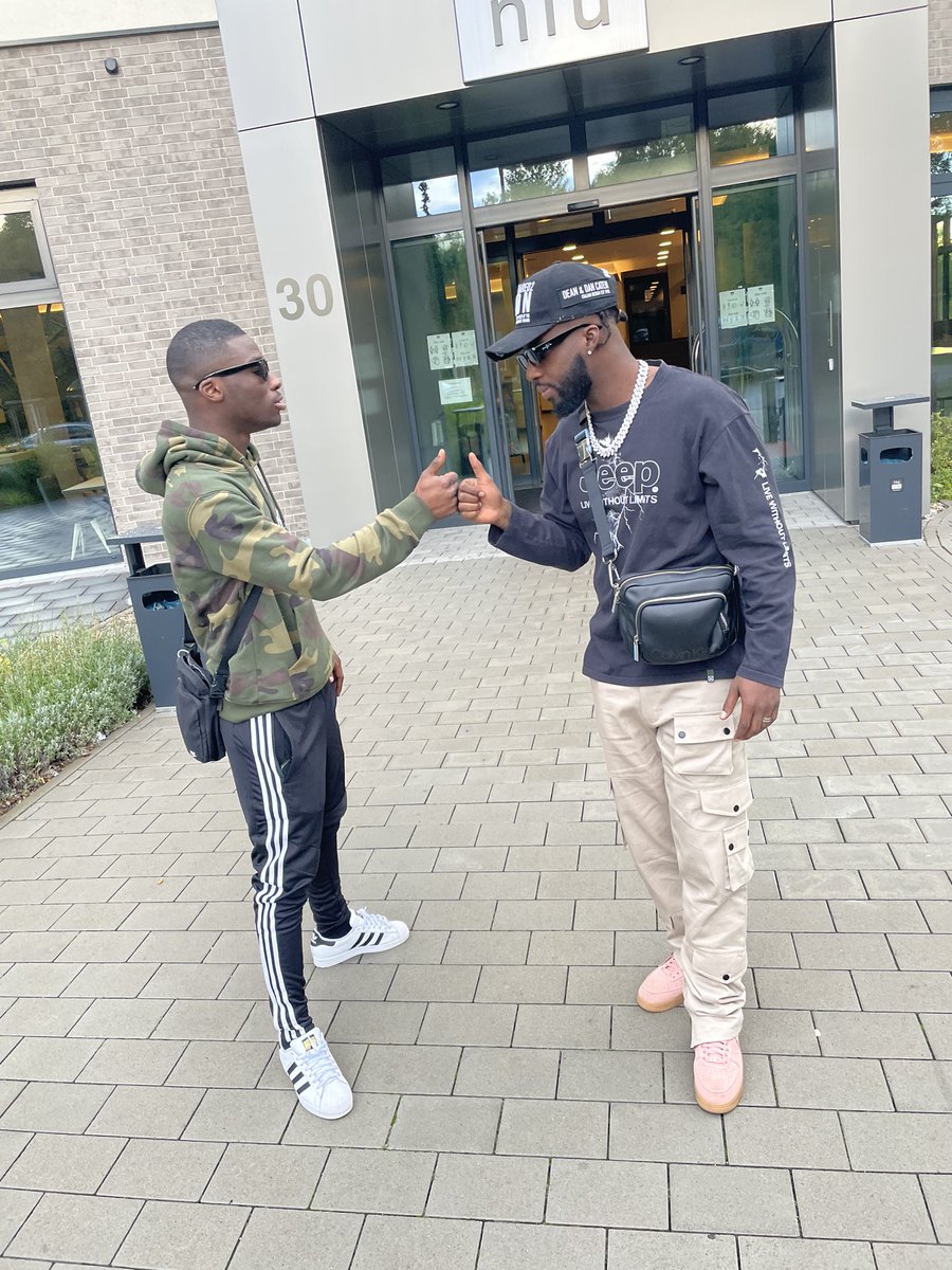 ManLikeStunna's tweet photo. https://t.co/QptT0ORhhQ