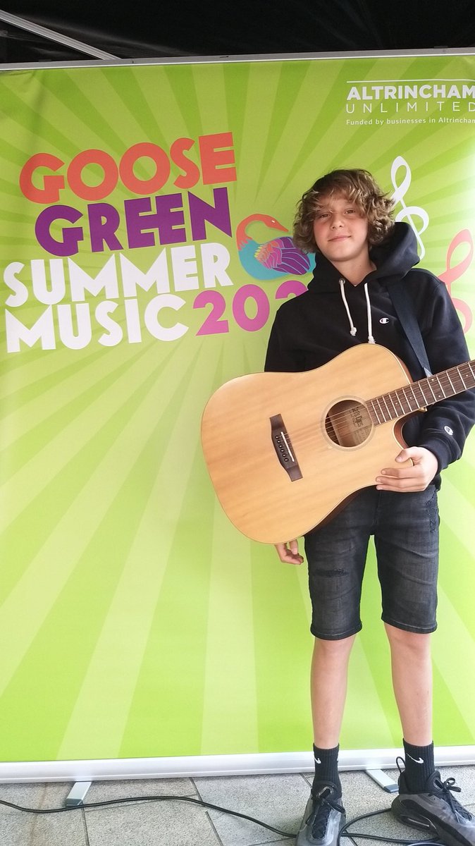 I'm just about to go on stage <a href="/goosegreenfest/">Goose Green Festival</a> 

#alexspencermusic #alexspencer #goosegreen