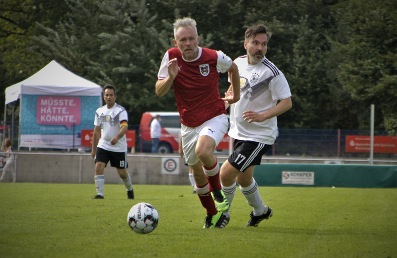 Parlament Österreich tweet media