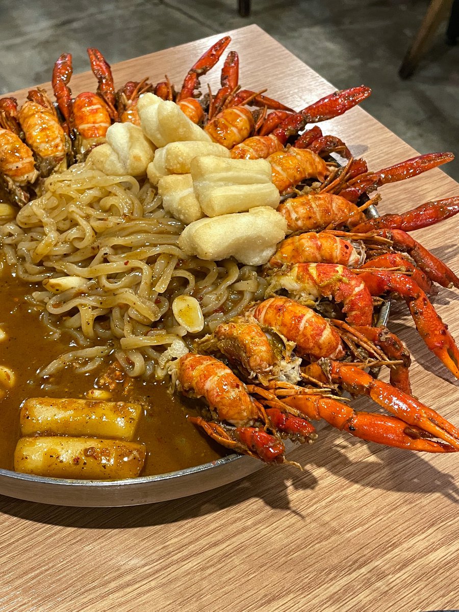 gyongdoh's tweet photo. 차이니즈푸드러버클럽 오늘의 메뉴🦞🌶 https://t.co/QDZo3kTZvN