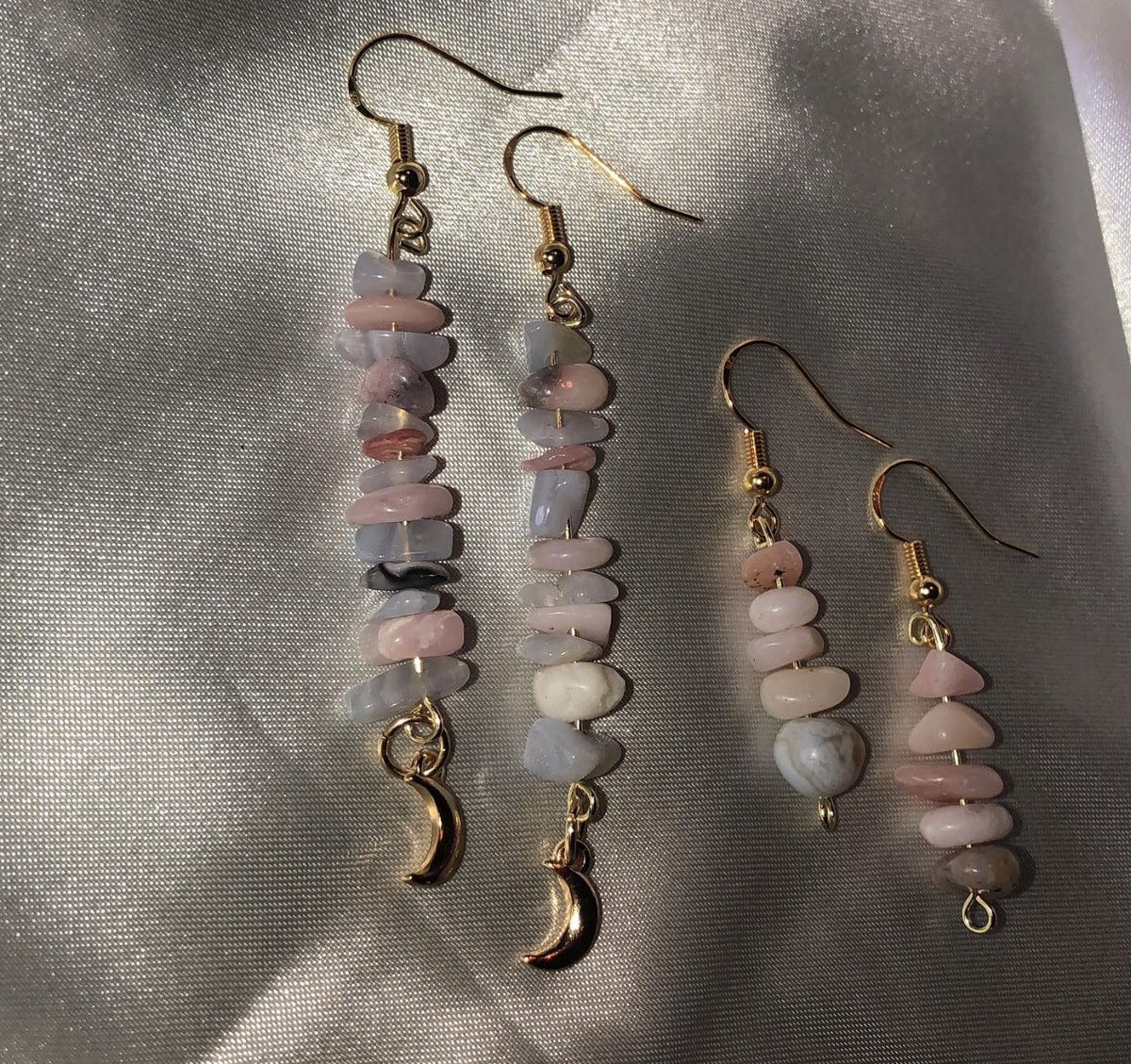 SalinaNichole's tweet photo. nobody ever sees my tweets but if you do i started a small etsy shop where i sell jewelry. these are my crystal earrings i just launched :P

 https://t.co/CNM3a5fySm https://t.co/eMsHozi902